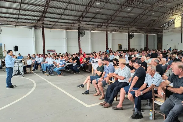 Associados da Creral aprovam investimentos e reelegem diretoria