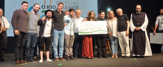 Sicredi Zona Sul vence o 11º Festival O Rio Grande Canta o Cooperativismo